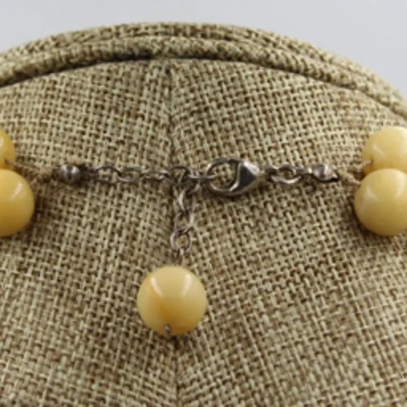 TWO STRAND YELLOW JADE NECKLACE - QUING DYNASTY - 10 MM EACH